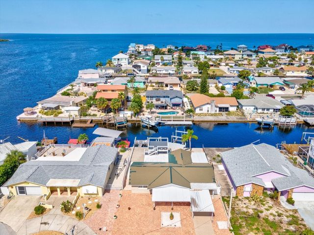 13521 VERONICA DRIVE, Hudson, FL 34667