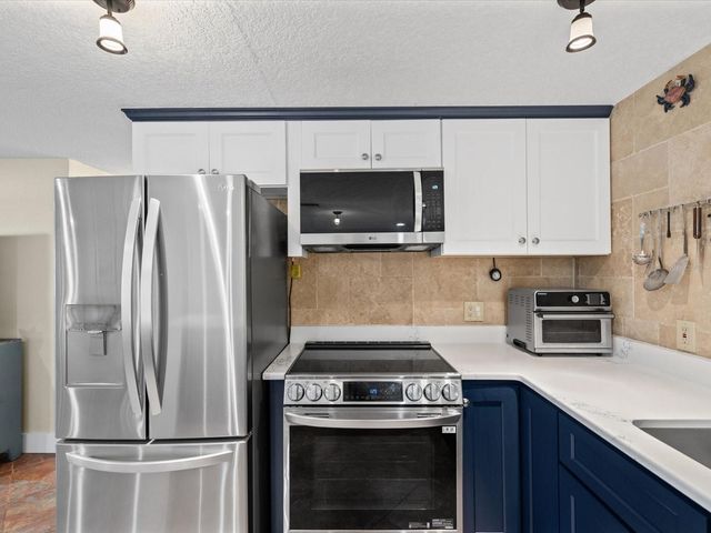 13521 VERONICA DRIVE, Hudson, FL 34667