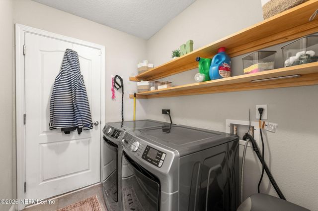 5384 CLAPBOARD CREEK Drive, Jacksonville, FL 32226