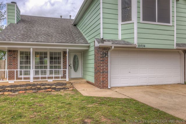 15934 S 294th East Avenue, Coweta, OK 74429