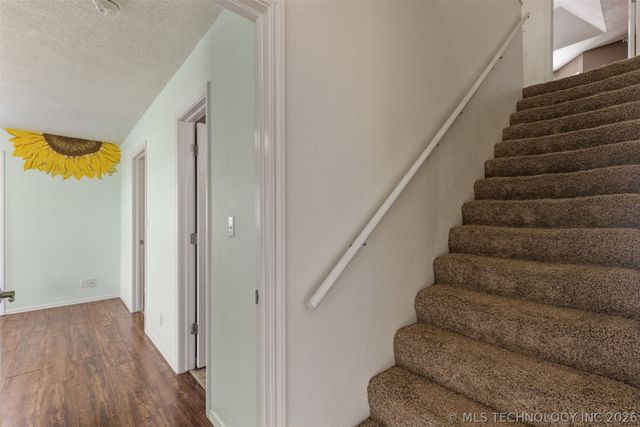 15934 S 294th East Avenue, Coweta, OK 74429
