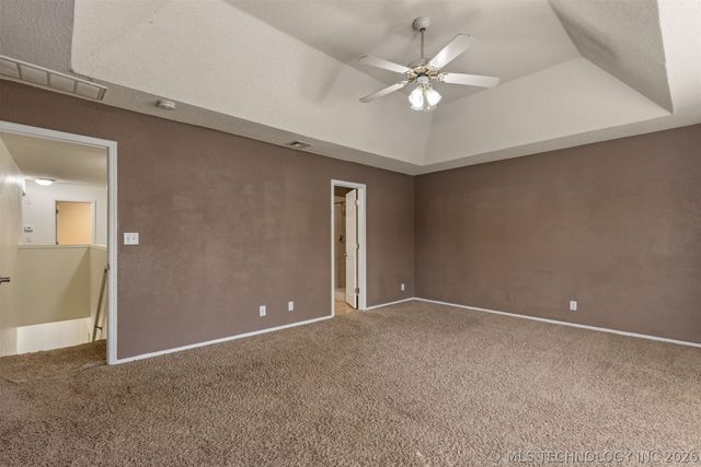 15934 S 294th East Avenue, Coweta, OK 74429
