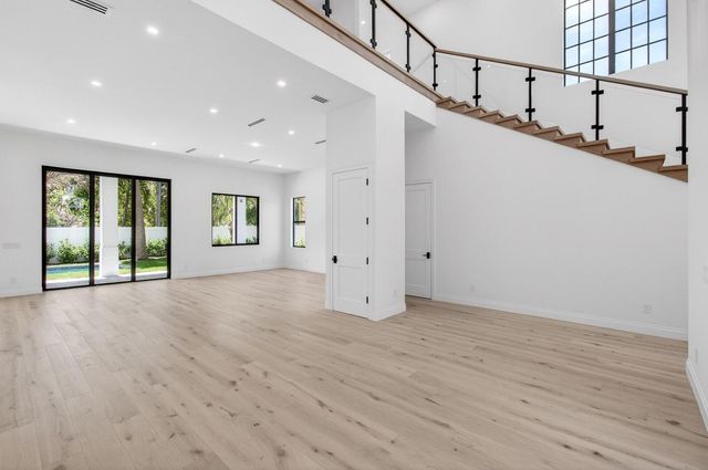 354 Leigh Road, West Palm Beach, FL 33405