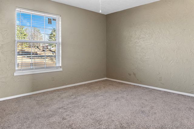 365 Tandy Walker, Durant, OK 74701