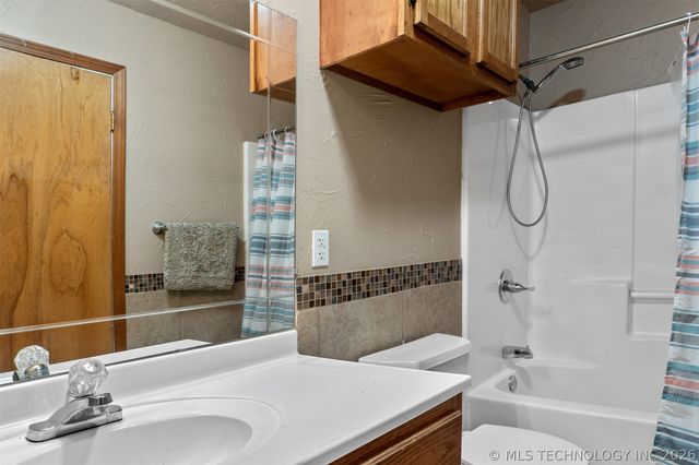 365 Tandy Walker, Durant, OK 74701