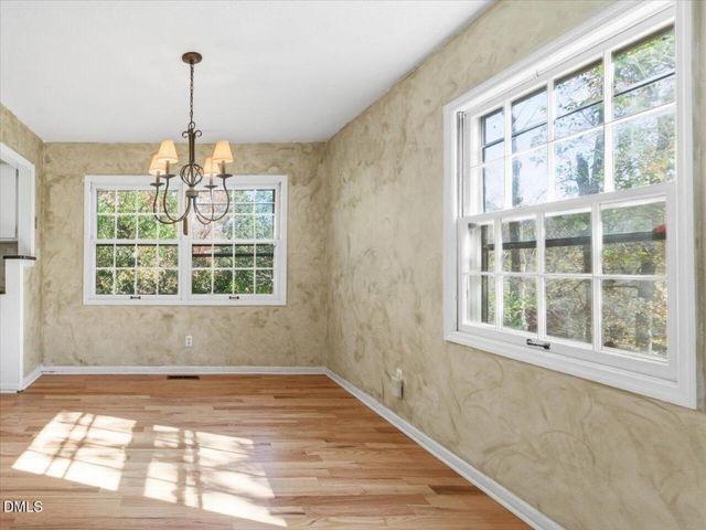 806 Oakley Court, Cary, NC 27511