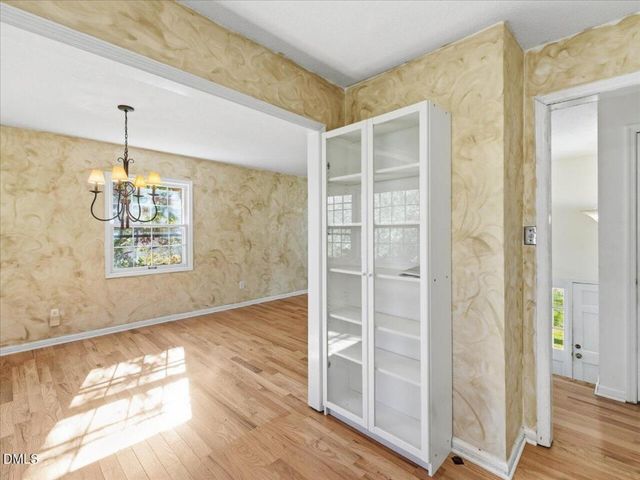 806 Oakley Court, Cary, NC 27511