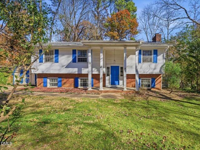 806 Oakley Court, Cary, NC 27511