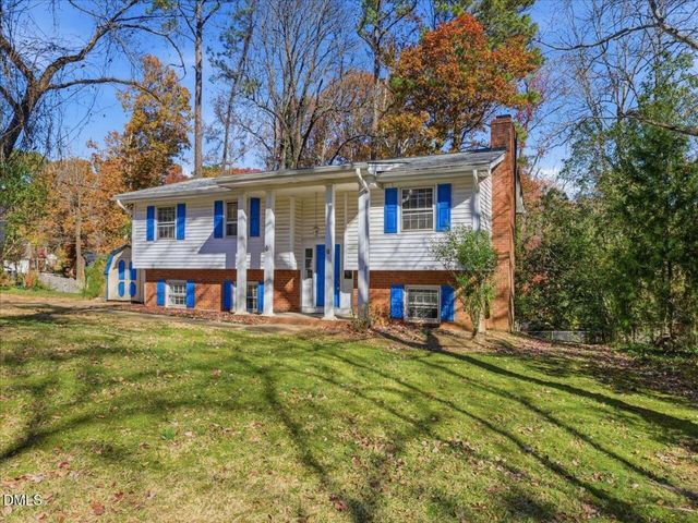 806 Oakley Court, Cary, NC 27511