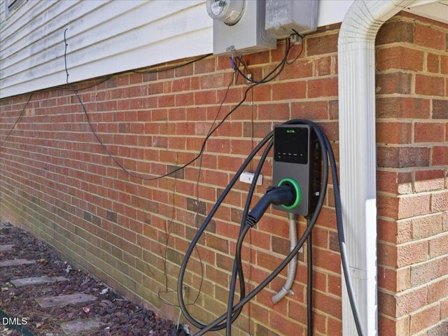 806 Oakley Court, Cary, NC 27511