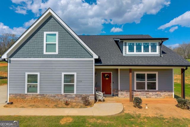 1220 Walters Road 8, Lavonia, GA 30553