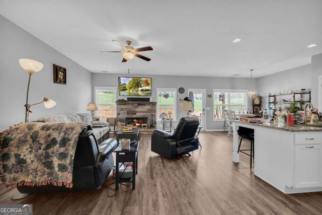 1220 Walters Road 8, Lavonia, GA 30553