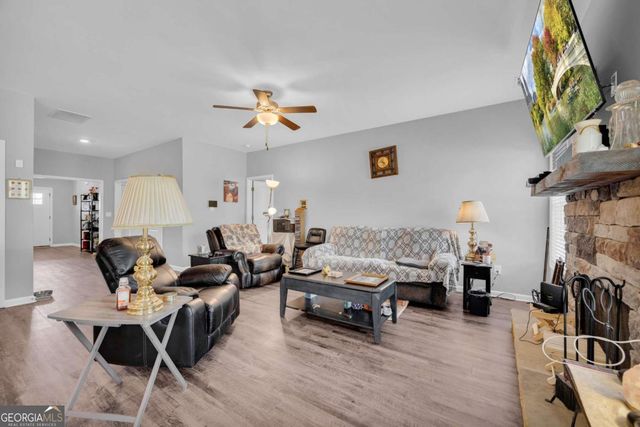 1220 Walters Road 8, Lavonia, GA 30553