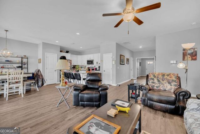 1220 Walters Road 8, Lavonia, GA 30553