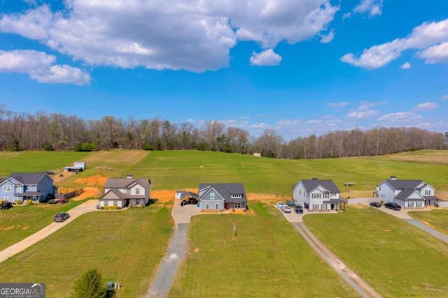 1220 Walters Road 8, Lavonia, GA 30553