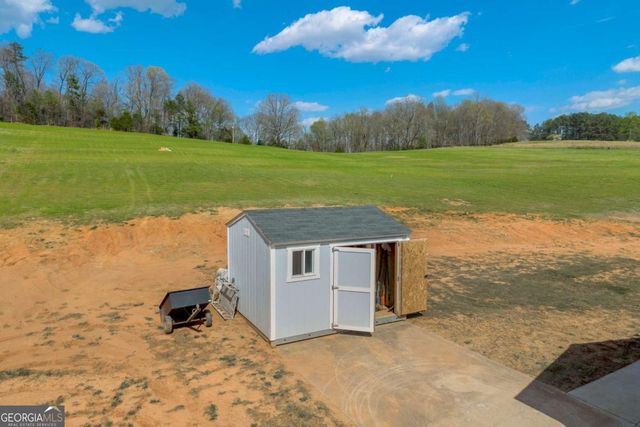 1220 Walters Road 8, Lavonia, GA 30553