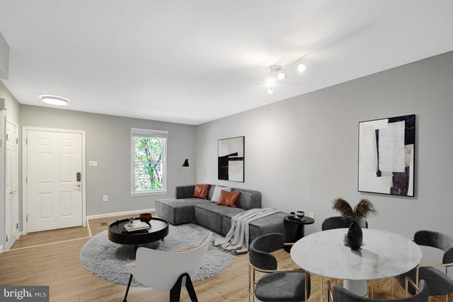3009 HERITAGE SPRINGS CT, Alexandria, VA 22306