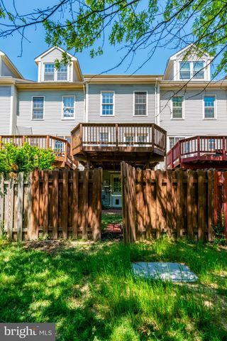 3009 HERITAGE SPRINGS CT, Alexandria, VA 22306