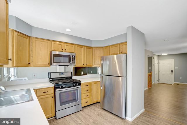 3009 HERITAGE SPRINGS CT, Alexandria, VA 22306