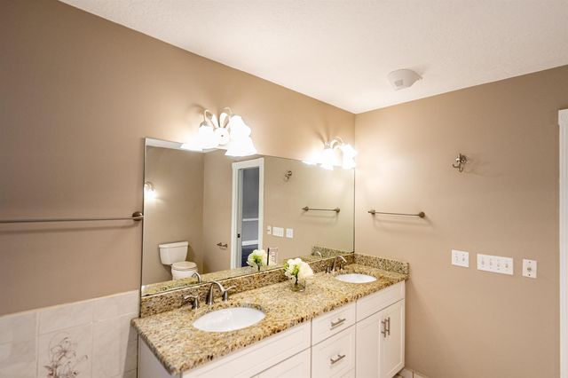 1157 SW Mirror Lake Cove, Port St. Lucie, FL 34986