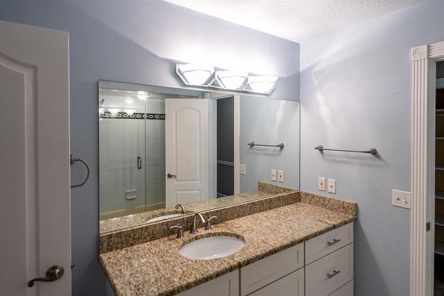 1157 SW Mirror Lake Cove, Port St. Lucie, FL 34986