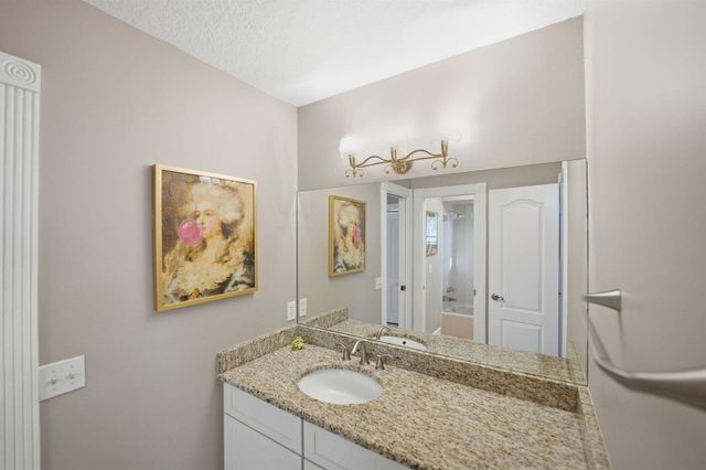 1157 SW Mirror Lake Cove, Port St. Lucie, FL 34986