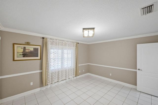 1157 SW Mirror Lake Cove, Port St. Lucie, FL 34986