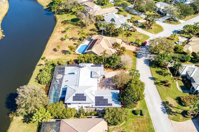 1157 SW Mirror Lake Cove, Port St. Lucie, FL 34986