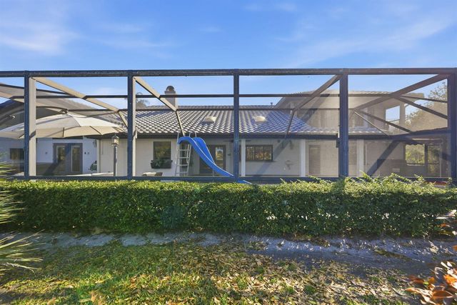 1157 SW Mirror Lake Cove, Port St. Lucie, FL 34986