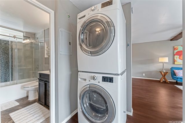 95-257 Waikalani Drive B1203, Mililani, HI 96789