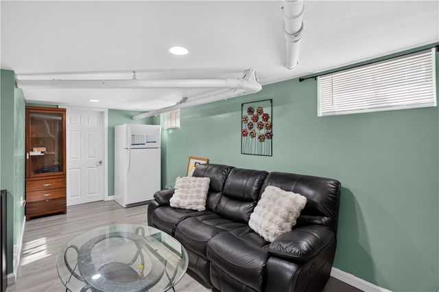 91 Waterman Avenue, Cranston, RI 02910