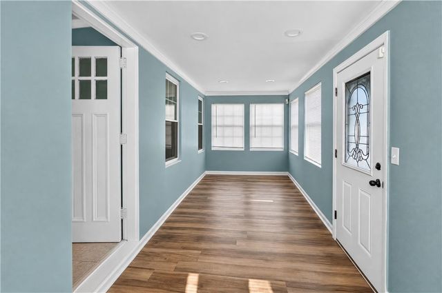 91 Waterman Avenue, Cranston, RI 02910