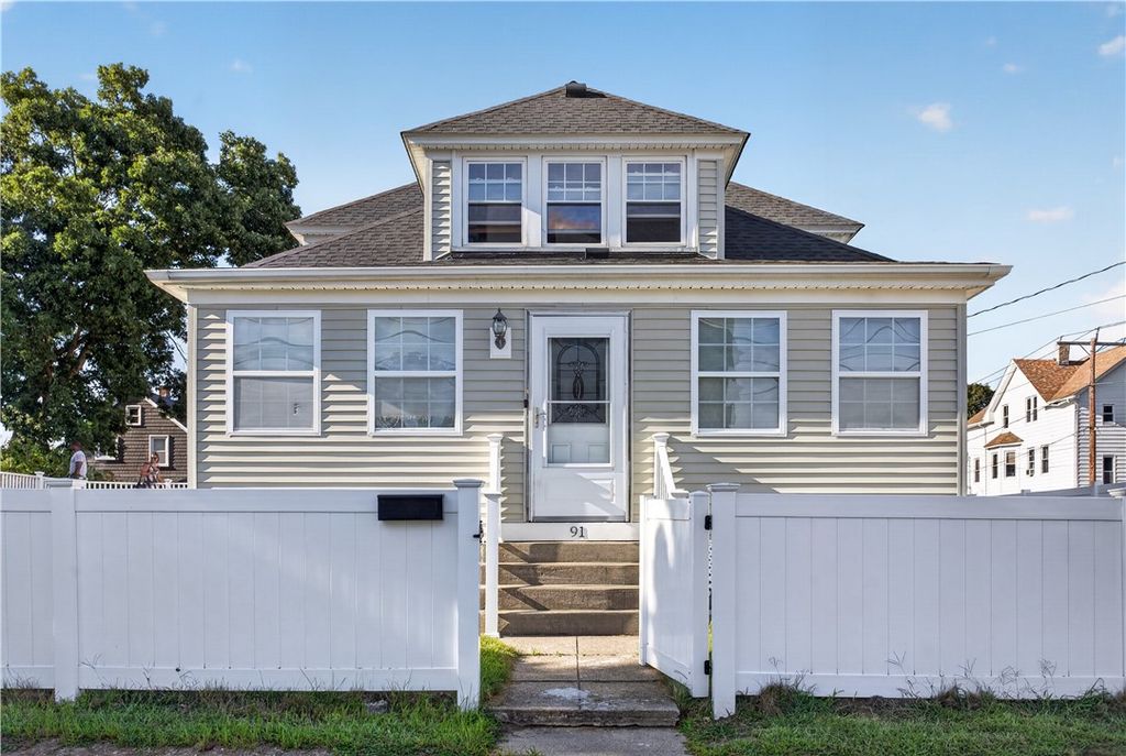 91 Waterman Avenue, Cranston, RI 02910