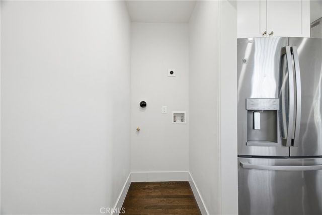 8802 S Wilton Place, Los Angeles, CA 90047