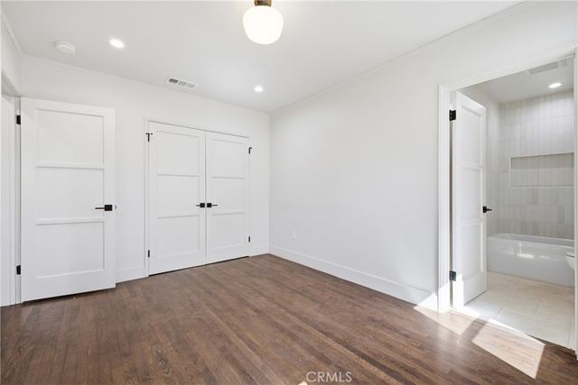 8802 S Wilton Place, Los Angeles, CA 90047