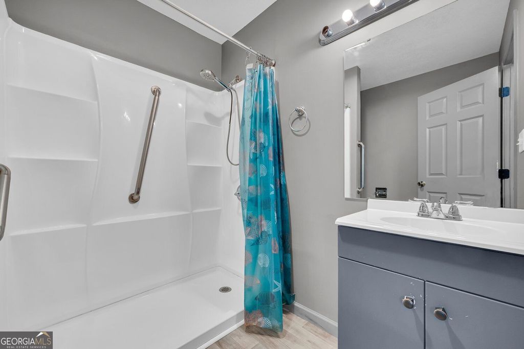 393 N Red Rock Road, Toccoa, GA 30577 — photo 5