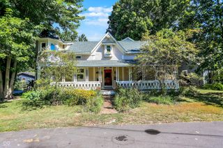 170 E Ash Street, Zionsville, IN 46077