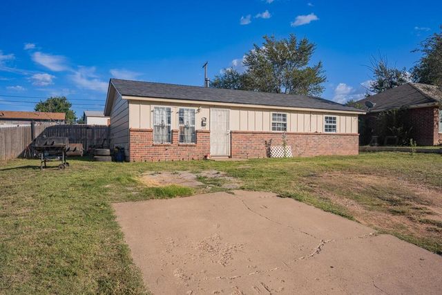 2714 OAK Drive, Amarillo, TX 79107