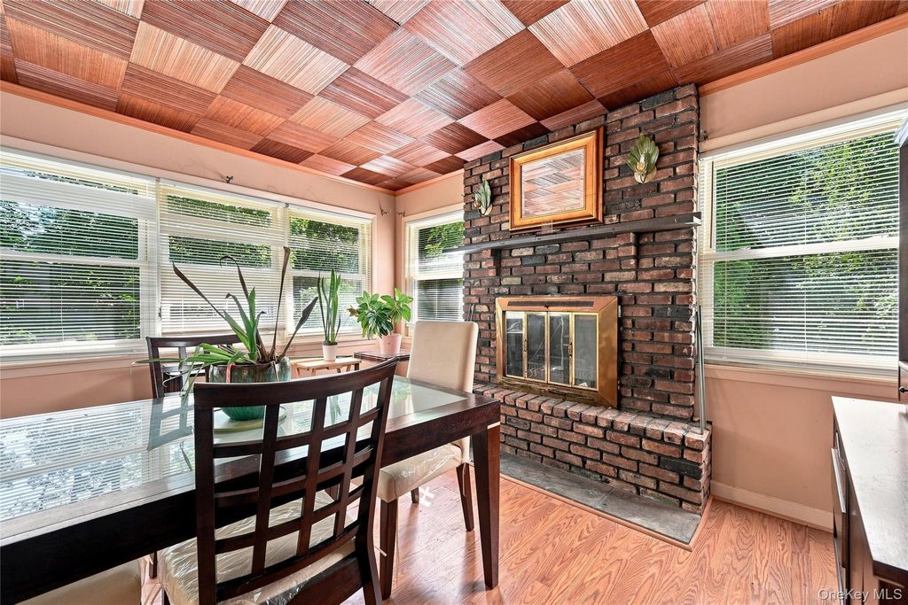 64 Satinwood Road, Rocky Point, NY 11778 — photo 4