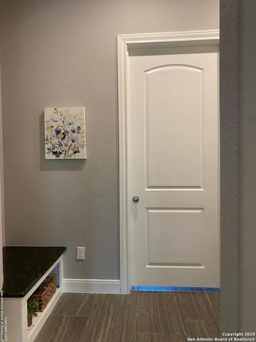 356 Warbler, Spring Branch, TX 78070