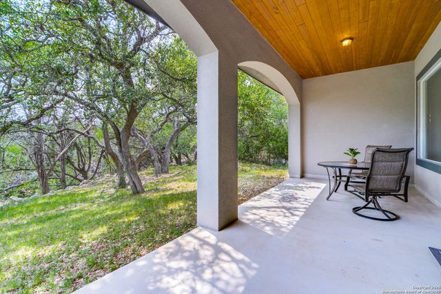 356 Warbler, Spring Branch, TX 78070
