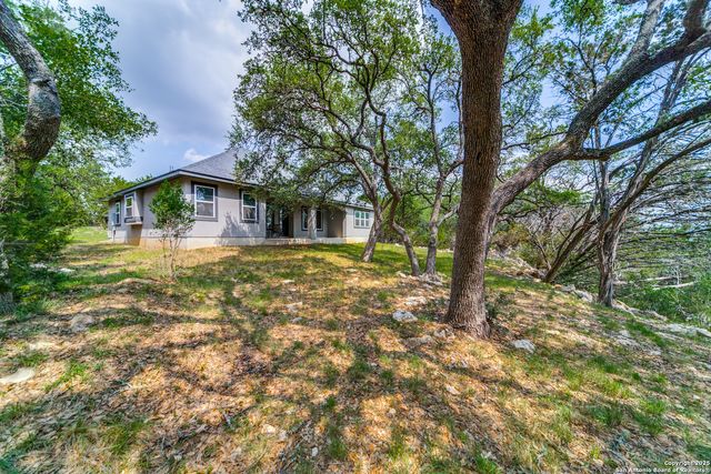 356 Warbler, Spring Branch, TX 78070