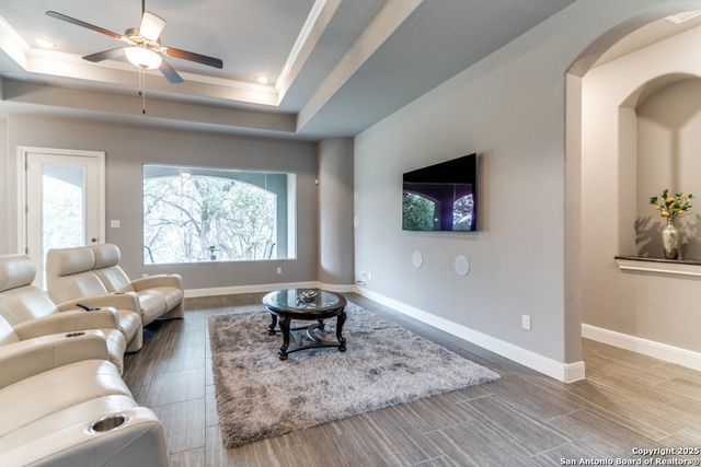 356 Warbler, Spring Branch, TX 78070