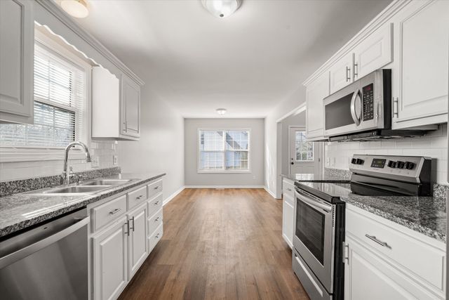 1201 Baker Creek Dr, Spring Hill, TN 37174