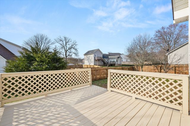 1201 Baker Creek Dr, Spring Hill, TN 37174