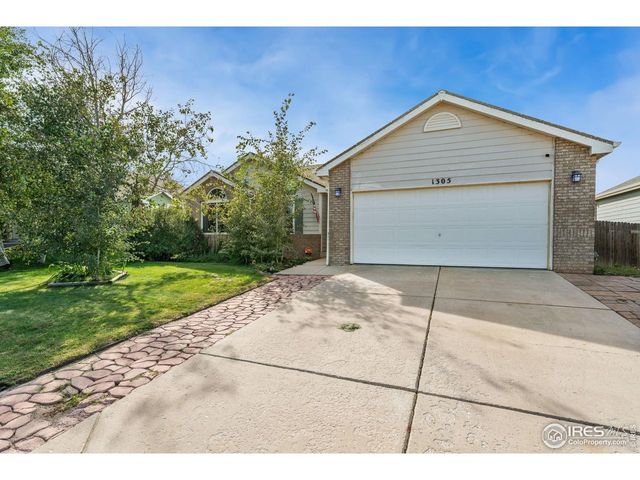 1305 S Cattleman Dr, Milliken, CO 80543