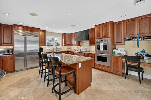 28811 Vista Aliso, Lake Forest, CA 92679