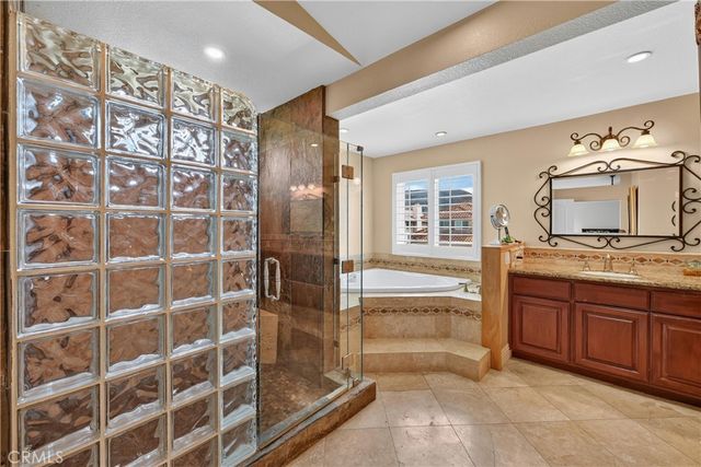 28811 Vista Aliso, Lake Forest, CA 92679