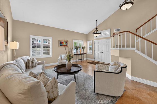 28811 Vista Aliso, Lake Forest, CA 92679