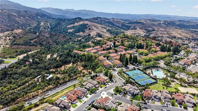 28811 Vista Aliso, Lake Forest, CA 92679